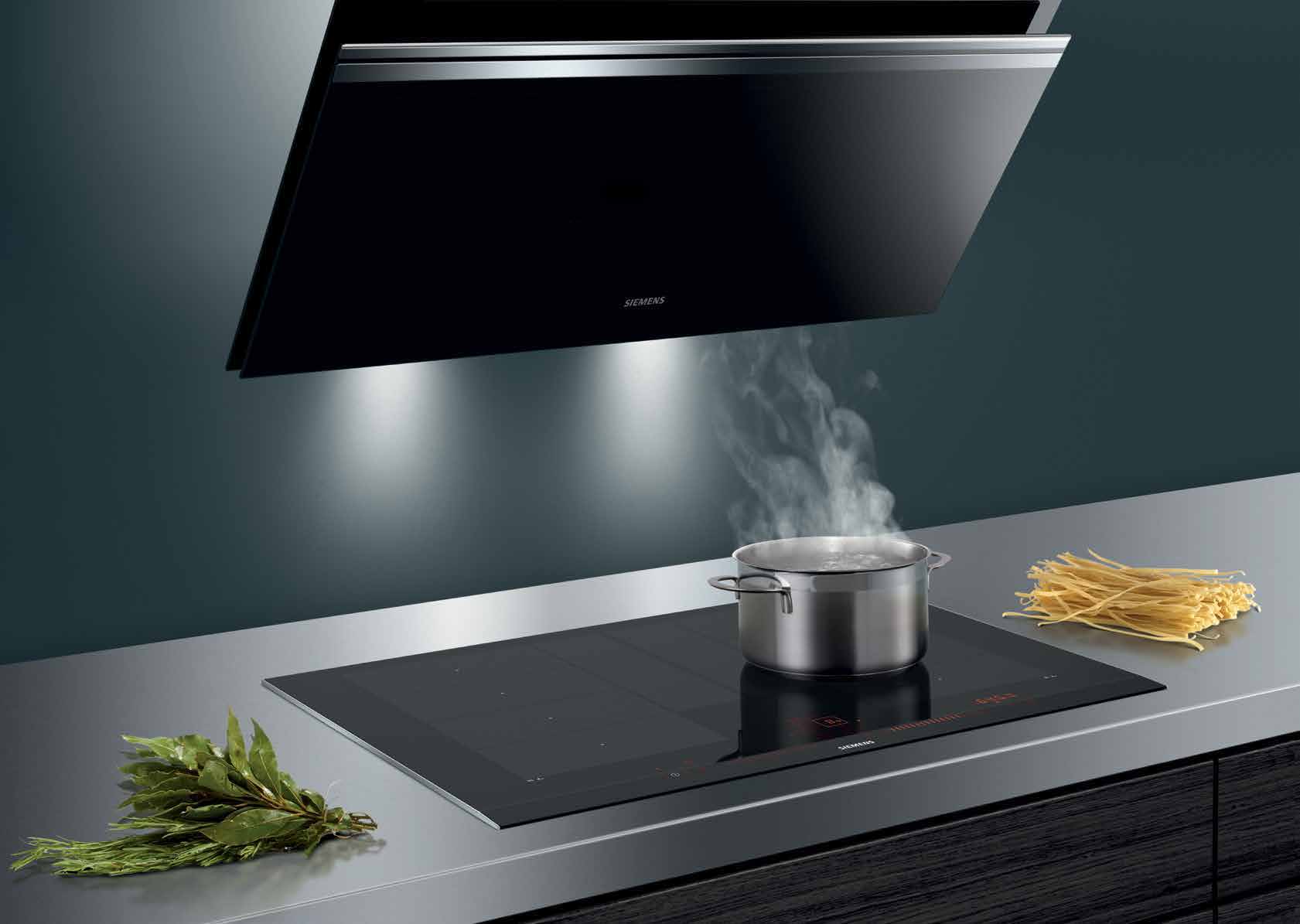 Siemens flexInduction Cooktop with TouchSlider