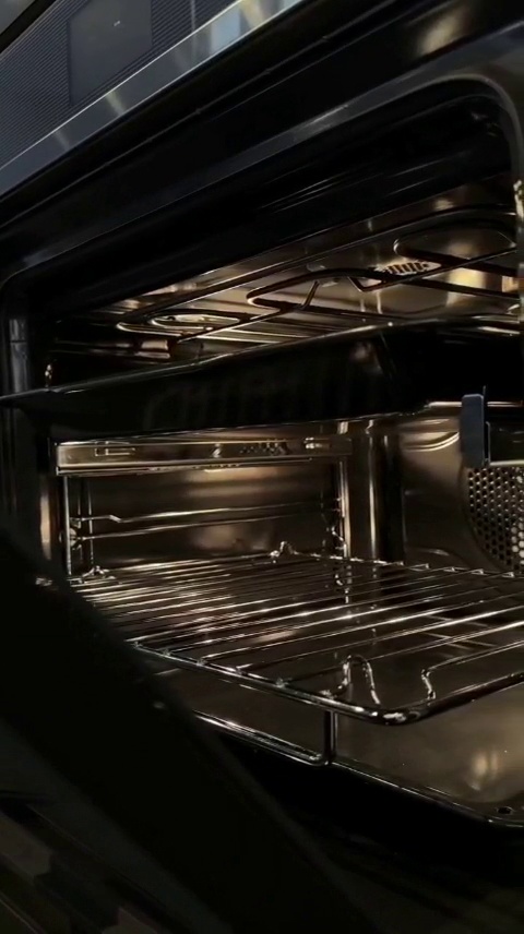 Telescopic Glide Oven